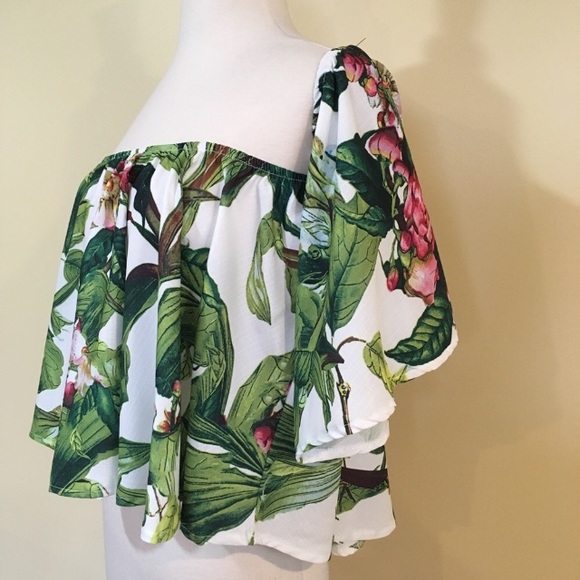 Off Shoulder Tropical Floral Leaf Bell Sleeve Top - Picture 4 of 4